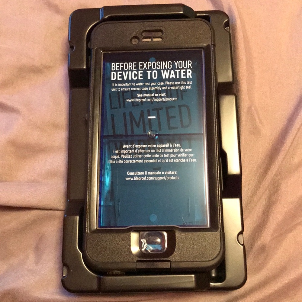 iPhone 6s nuud life proof case black